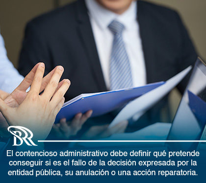 Empresario Recibe Asesora Sobre Contencioso Administrativo en Costa Rica